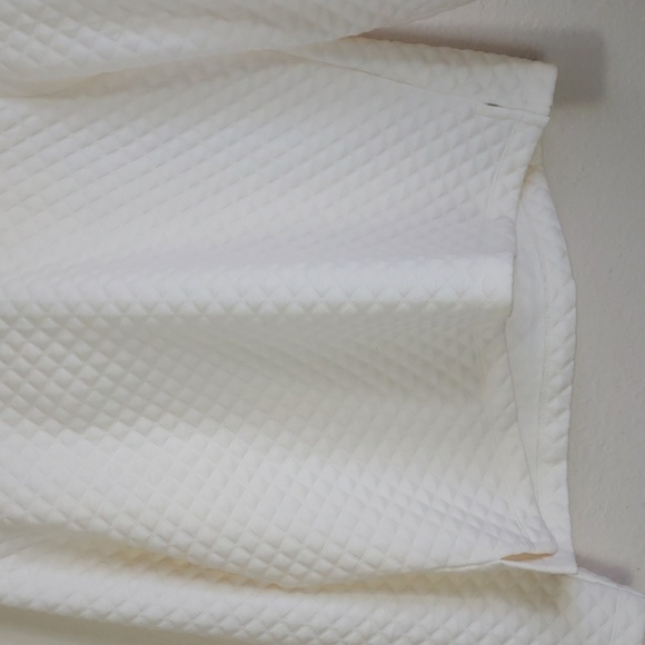 NEW J Crew Women's Quilted Hoodie Pullover Sweater Cream Size Large - Picture 4 of 13